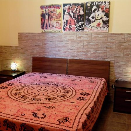 Bed&Breakfast La Casetta SantʼAlessio Siculo Oda fotoğraf