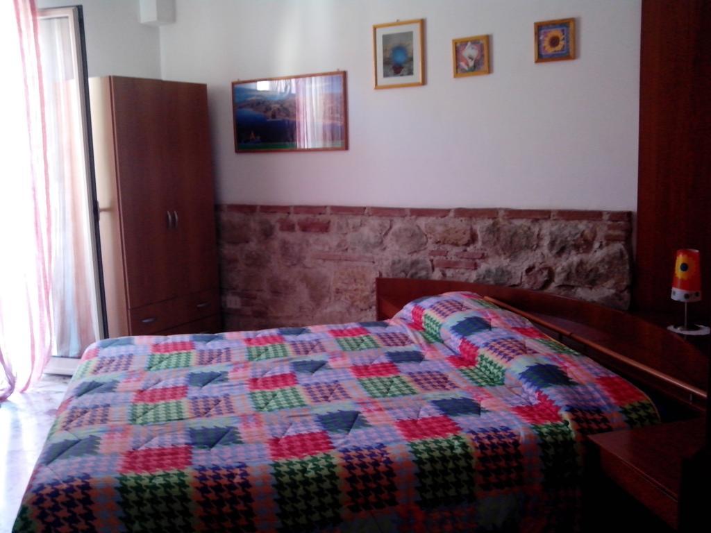 Bed&Breakfast La Casetta SantʼAlessio Siculo Oda fotoğraf